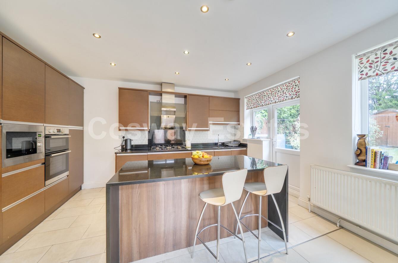 Pangbourne Drive, Stanmore, HA7, Stanmore
